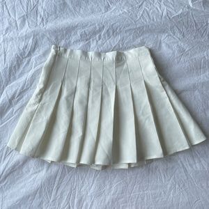 White tennis skort - S